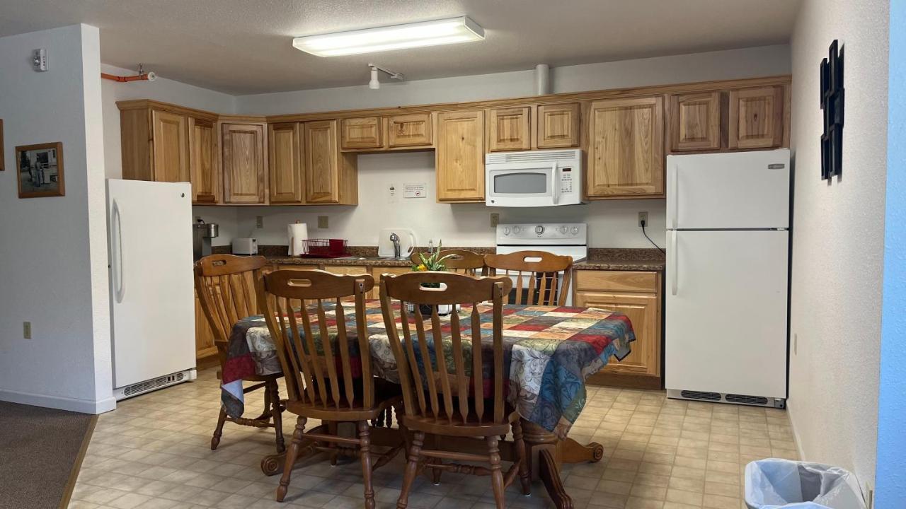 Denali Rainbow Village Rv Park And Motel Denali Park Exterior foto
